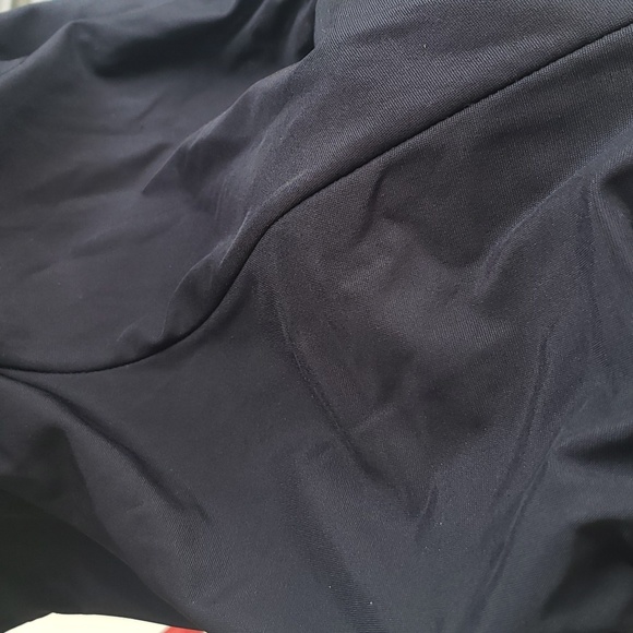 Vintage Inches Away Contrast Print One Piece Swimsuit - Picture 12 of 16